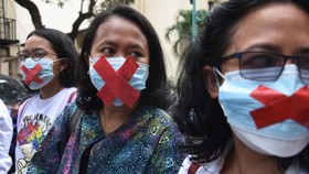 Daftar Pelonggaran Aturan Prokes: Lepas Masker hingga Hapus PCR
