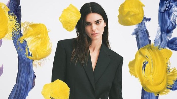 Rahasia Kulit Sehat dari 6 Model Dunia Ini Bisa Kamu Coba di Rumah, Mudah kok! Rahasia Kulit Sehat dari 6 Model Dunia Ini Bisa Kamu Coba di Rumah, Mudah kok!