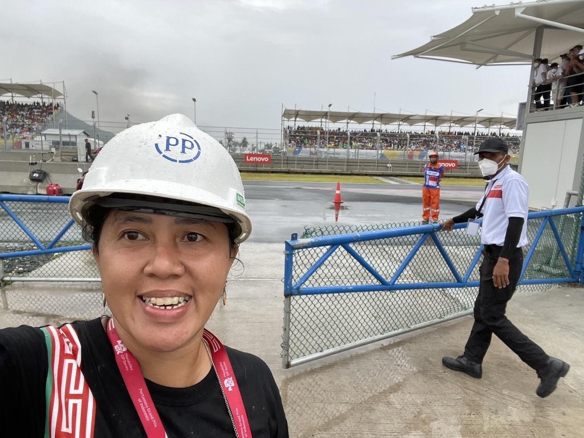 Rara Isti Wulandari Pawang Hujan MotoGP Mandalika 2022