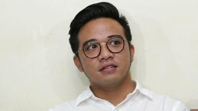 Majelis hakim Pengadilan Negeri Jakarta Selatan memvonis dua tahun penjara kepada Roby Satria atas penyalahgunaan narkotika.