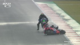 VIDEO: Insiden Jorge Martin Terjatuh di MotoGP Mandalika