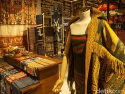 Dibilang Mahal, Harga Batik di Sarinah Bikin Melongo