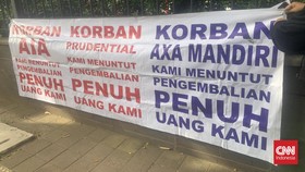 AXA Mandiri Respons Demo Korban Asuransi di Kantor OJK