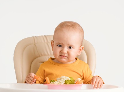 Makanan Kemasan Bisa Bikin Anak Jadi Picky Eater, Benar Enggak Ya Bun?