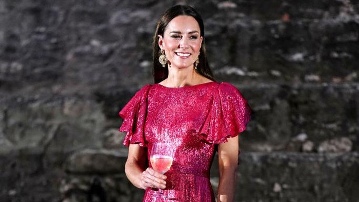 Tokoh Terkenal Berzodiak Capricorn yang Selalu Tampil Stylish, Ada Kate Middleton dan Timothee Chalamet!