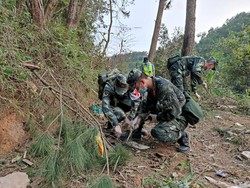 Melihat Lokasi Jatuhnya Pesawat China Eastern Airlines, Melewati Hutan-Gunung