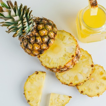 img-title Benarkah Diet Nanas Bisa Bantu Turunkan 5 Kg dalam 5 Hari? Yuk, Simak Penjelasannya!