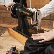 Sejarah Perkembangan Mesin Jahit, Model Jadul Masih Jadi Favorit!