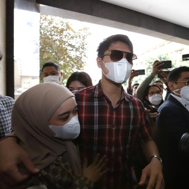 Rizky Billar Kembalikan Uang Amplop Doni Salmanan Rp10 Juta ke Polisi