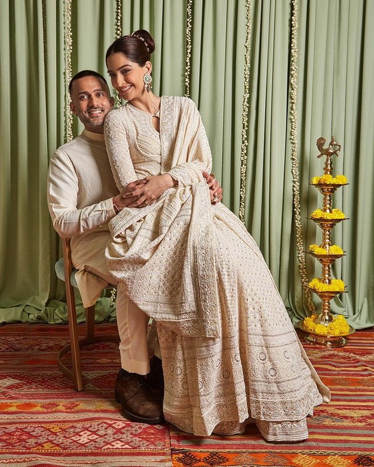 Sonam Kapoor Sonam Kapoor hamil anak pertama