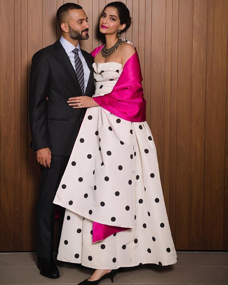 Sonam Kapoor Sonam Kapoor hamil anak pertama