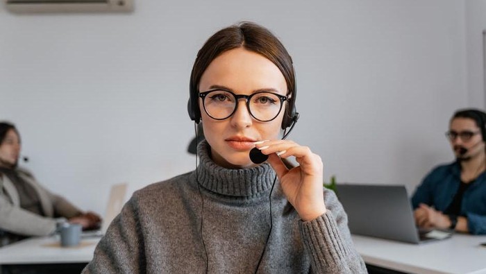 5 Alasan Perempuan Cerdah Susah Menemukan Pasangan, Duh Beneran Ini?