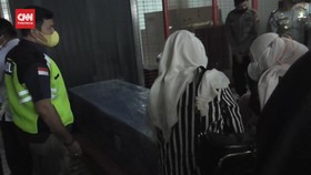 VIDEO: AKBP Beni Korban Penembakan Tahanan Dimakamkan di Malang