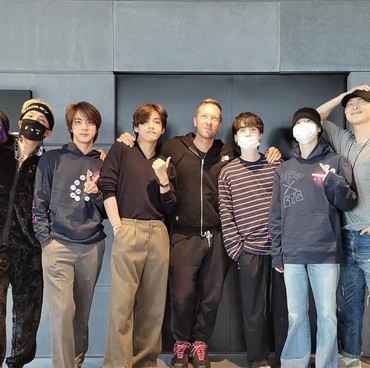 Bersaing di Grammy Awards 2022, Chris Martin Coldplay Justru Dukung BTS Menang