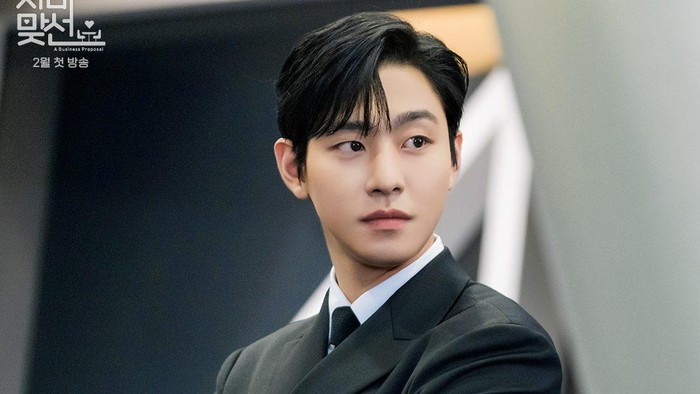 Sebelum Main di Business Proposal, Ahn Hyo-seop Main di 4 Drama Korea Menarik Ini, Lho!