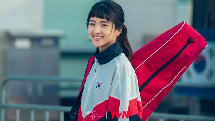 Selain Jadi Atlet Anggar di Twenty Five Twenty One, Kim Tae-ri juga Berperan Di Film dan Drama Korea Seru Ini!