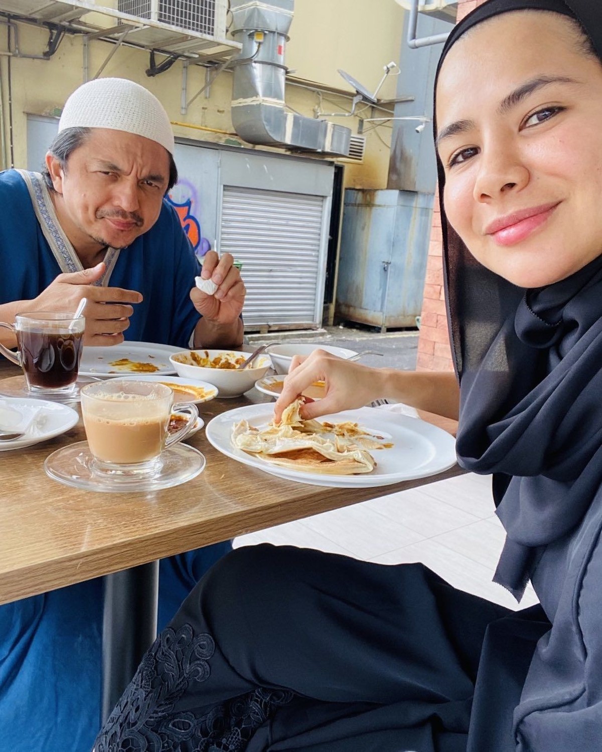 Engku Emran rayakan satu tahun pernikahan dengan Noor Nabila