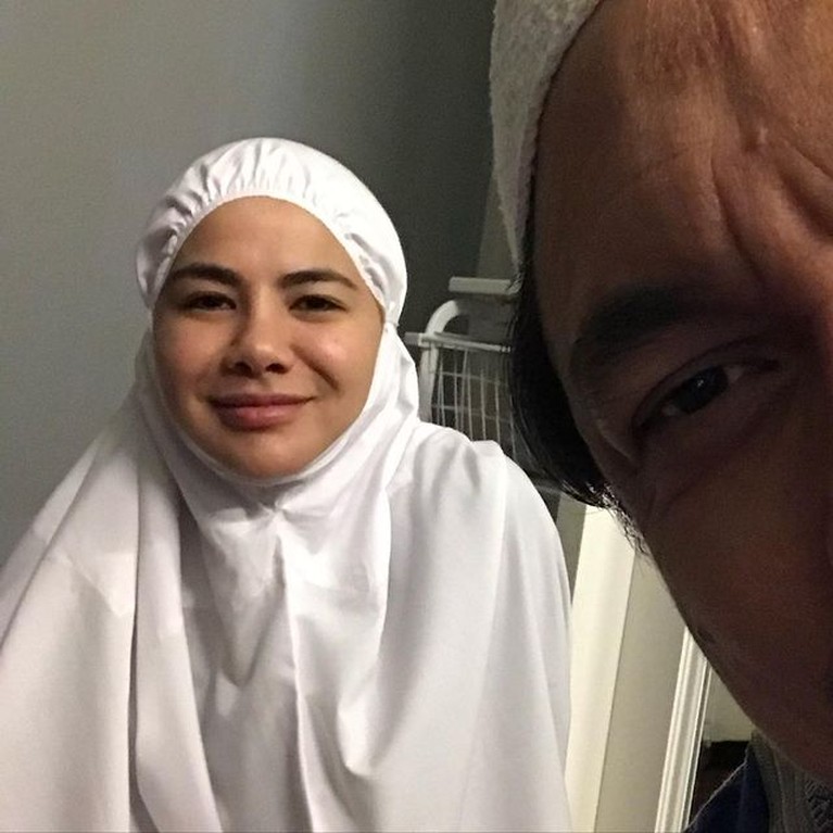 Engku Emran dan Noor Nabila Engku Emran rayakan satu tahun pernikahan dengan Noor Nabila