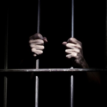 Pasangan Belum Menikah Check In di Hotel Bakal Dipenjara? Ini Penjelasannya