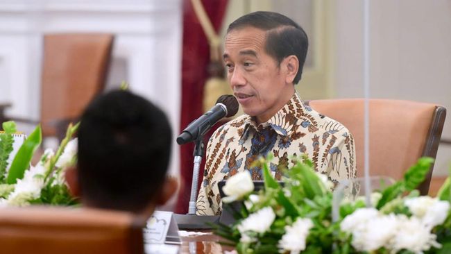Jokowi Minta Menteri Pastikan APBN-APBD Siap Danai Pemilu 2024 - CNN Indonesia
