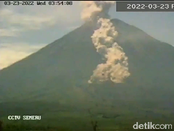 4 Fakta Semeru Luncurkan Awan Panas 4 Km Diawali Lelehan Lahar