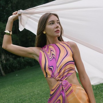 img-title Rayakan Satu Dekade, Wearstatuquo Rilis Koleksi Khusus Bergaya Feminin dan Playful