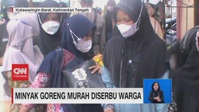 VIDEO: Minyak Goreng Murah Diserbu Warga