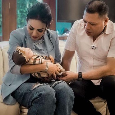 Tiba di Jakarta, Raul Lemos Temui Anak Atta Halilintar & Aurel