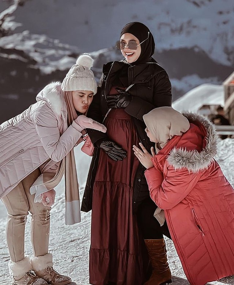 Ria Ricis Ria Ricis Pamer Baby Bump