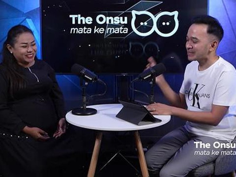 Tante Lala Potret Keakraban Tante Lala dan Para Selebritis Tanah Air