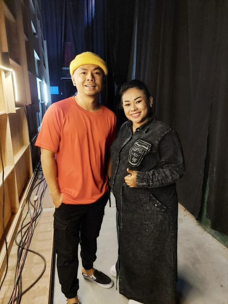 Tante Lala Potret Keakraban Tante Lala dan Para Selebritis Tanah Air
