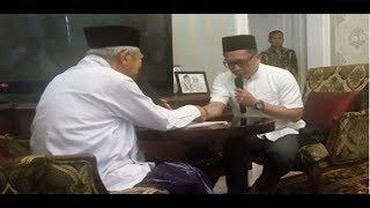 img-title Bak Tersengat Listrik Saat Dengar Azan, Presenter Tio Nugroho Pindah Agama