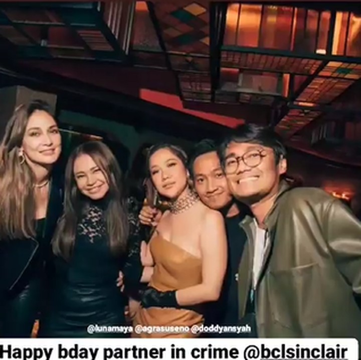 <p>Melalui media sosial Instagram, perayaan ultah BCL ini tampak meriah dan seru, Bunda.(Foto: Instagram) <br /><br /><br /></p>