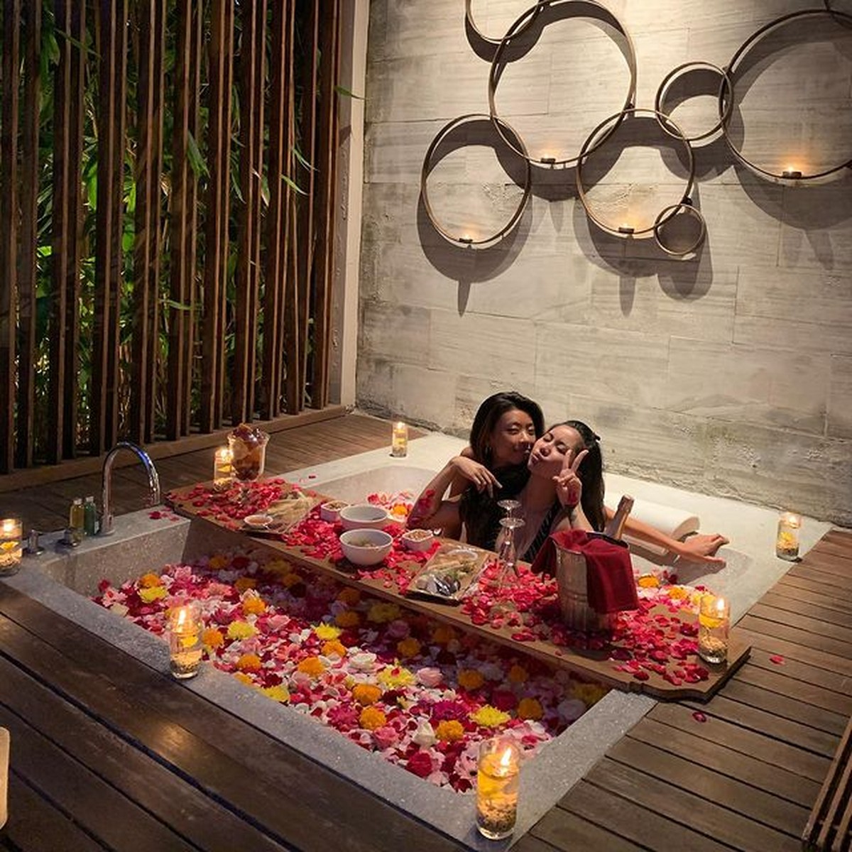 Pasangan sesama jenis