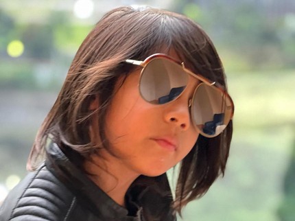 7 Potret Kece Judeo Putra Judika dan Duma Riris, Gayanya Rocker Abis!