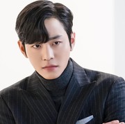 Ada Kang Tae Moo, Ini Dia 5 Karakter Bos 'Nyentrik' di Drama Korea Populer!