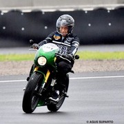 Deretan Jaket Presiden Jokowi yang Mencuri Perhatian! Semuanya Produk Lokal