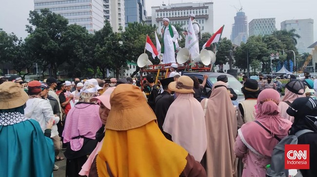 Menantu Rizieq Shihab, Muhammad Bin Husein Alatas dikenalkan sebagai Ketua Umum Front Persaudaraan Islam (FPI).