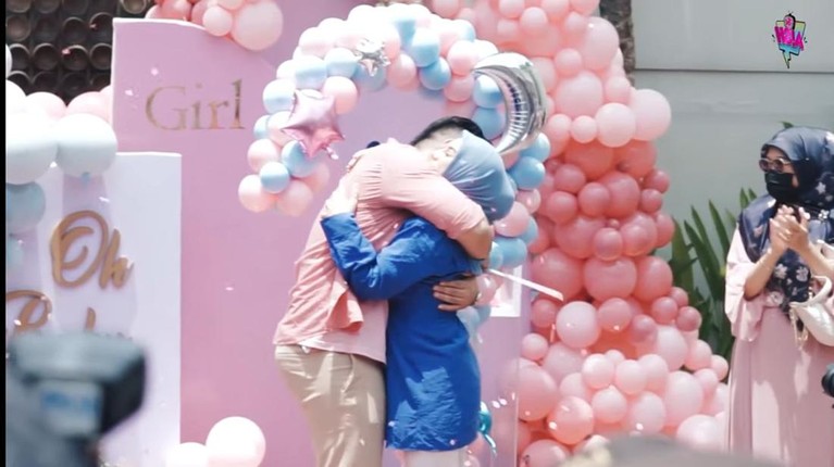 Gender Reveal Irish Bella