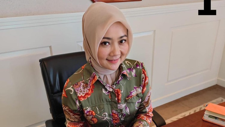 Atalia Praratya Atalia Praratya