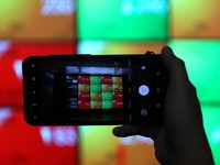 Pengendali Borong Saham WIFI di Atas Harga Pasar Pengendali Borong Saham WIFI di Atas Harga Pasar
