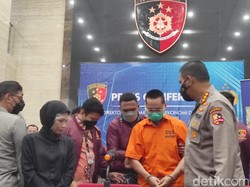 Berambut Cepak, Indra Kenz Ditampilkan Bareskrim ke Publik!