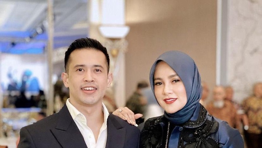 Intip Kebersamaan Olla Ramlan dan Aufar Hutapea Saat Acara Makan Keluarga