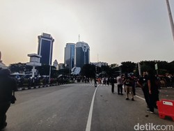 Massa 212 Tinggalkan Patung Kuda, Lalu Lintas Normal