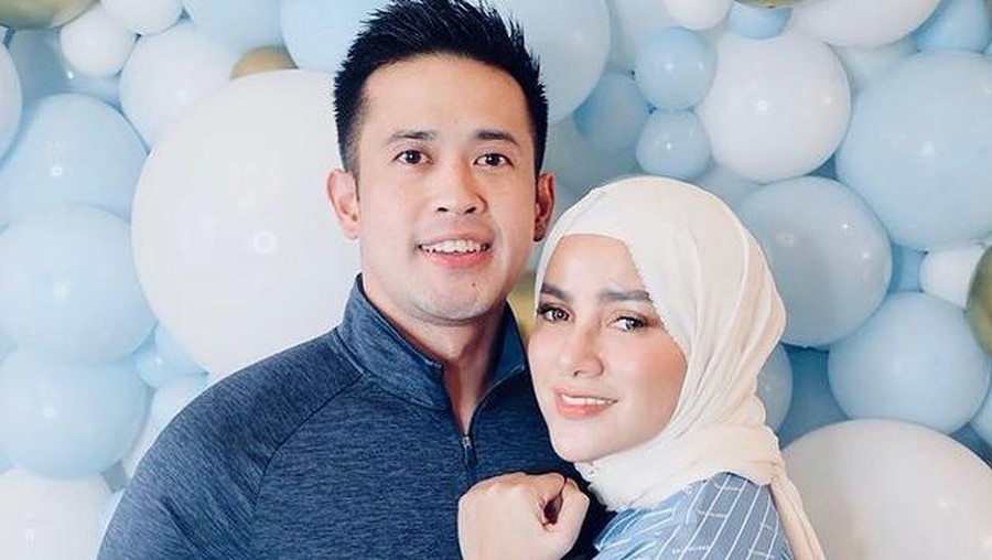 Olla Ramlan dan Aufar Hutapea
