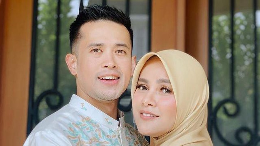 Olla Ramlan dan Aufar Hutapea Olla Ramlan dan Aufar Hutapea