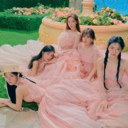 Gaya Ballerina hingga Fashion Y2K, Outfit Red Velvet di MV Feel My Rhythm Seharga Puluhan Juta Rupiah