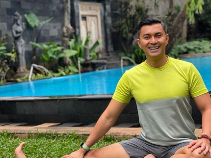 Agama Anjasmara Dipertanyakan karena Sering Meditasi Yoga, Cek Fatwa MUI Ini