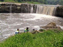 Ramai Aduan Pencemaran Sungai, Pemkab Bogor Akan Pasang CCTV di DAS