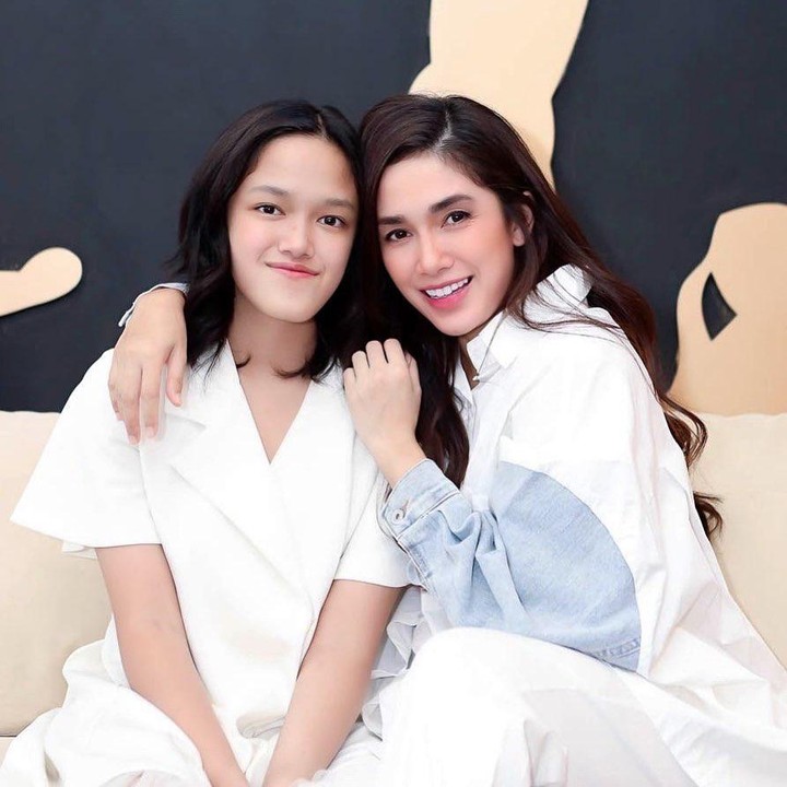 <p>Sedangkan Syafa, kini berusia 15 tahun. Berbeda dengan sang kakak, Syafa belum memiliki akun media sosial dan jarang tersorot kamera. (Foto: Instagram @ussypratama)</p>
